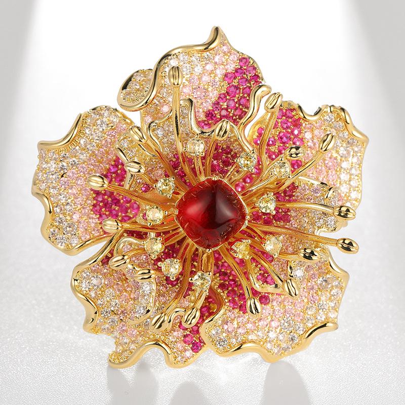 

Original Court Style Floral Brooch by Dili Xue - High-End Jewelry