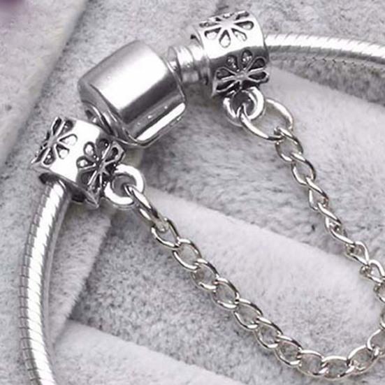 Yousheng Women Bangle Multi Flower Clover Pendant Secure Closure Rhinestone Decor Alloy Adjustable Bracelet Prom Dating Work Wrist Jewelry