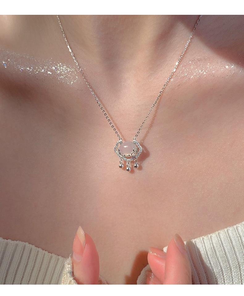 Guochao Ruyi Pendant Necklace: Women's Retro Ethnic Longevity Lock Collarbone Chain - Elegant Artistic Sweater Chain Trendy Design