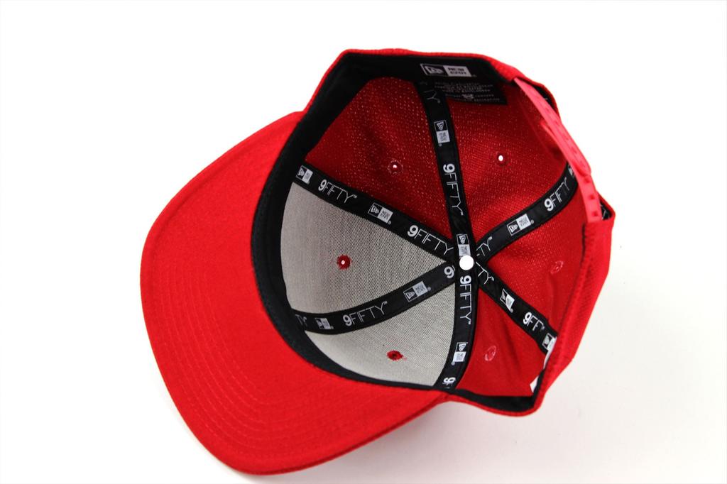 New Era Diamond Era SCARLET Snapback Flat Cap for Men and Women