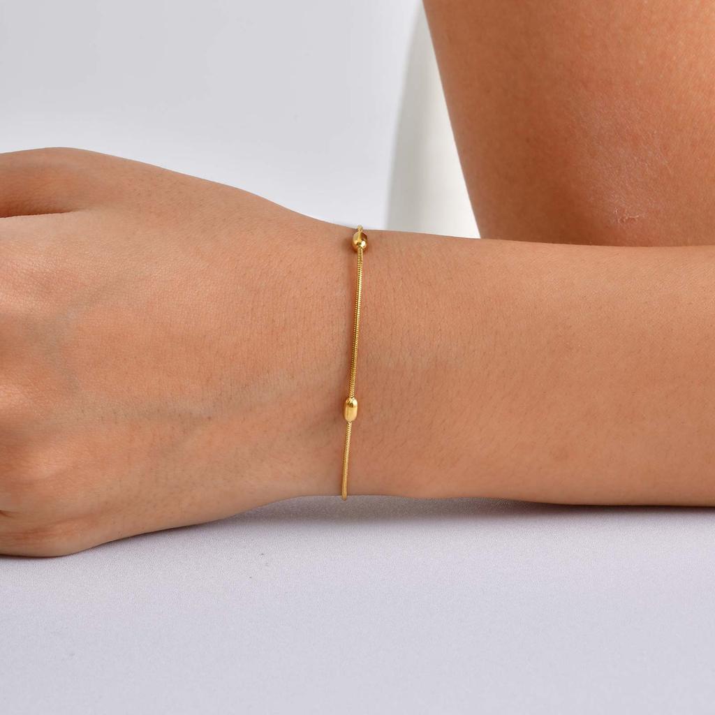 Schickes Einfaches Vergoldetes Reiskorn Runde Schlangenkette Edelstahlarmband für Damen Mode Party Täglicher Schmuck Geschenk