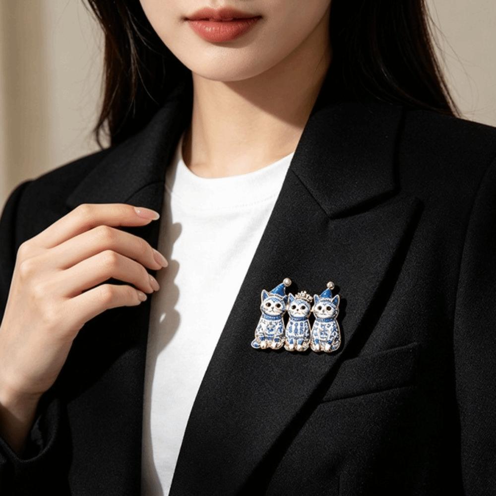 Alloy Lapel Pin Cat Shape Decor Pin Cute Clothing Pin Women Outfit
