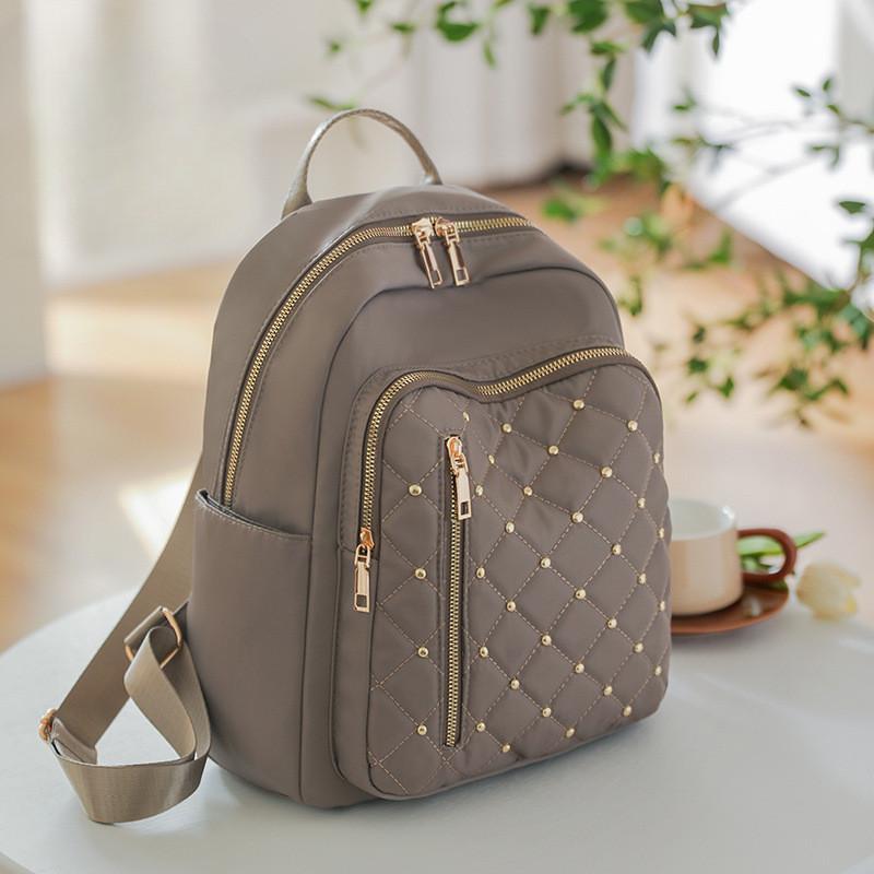 IELGY Однотонный ромбовидный швейный стильный рюкзак с заклепками — фото 10