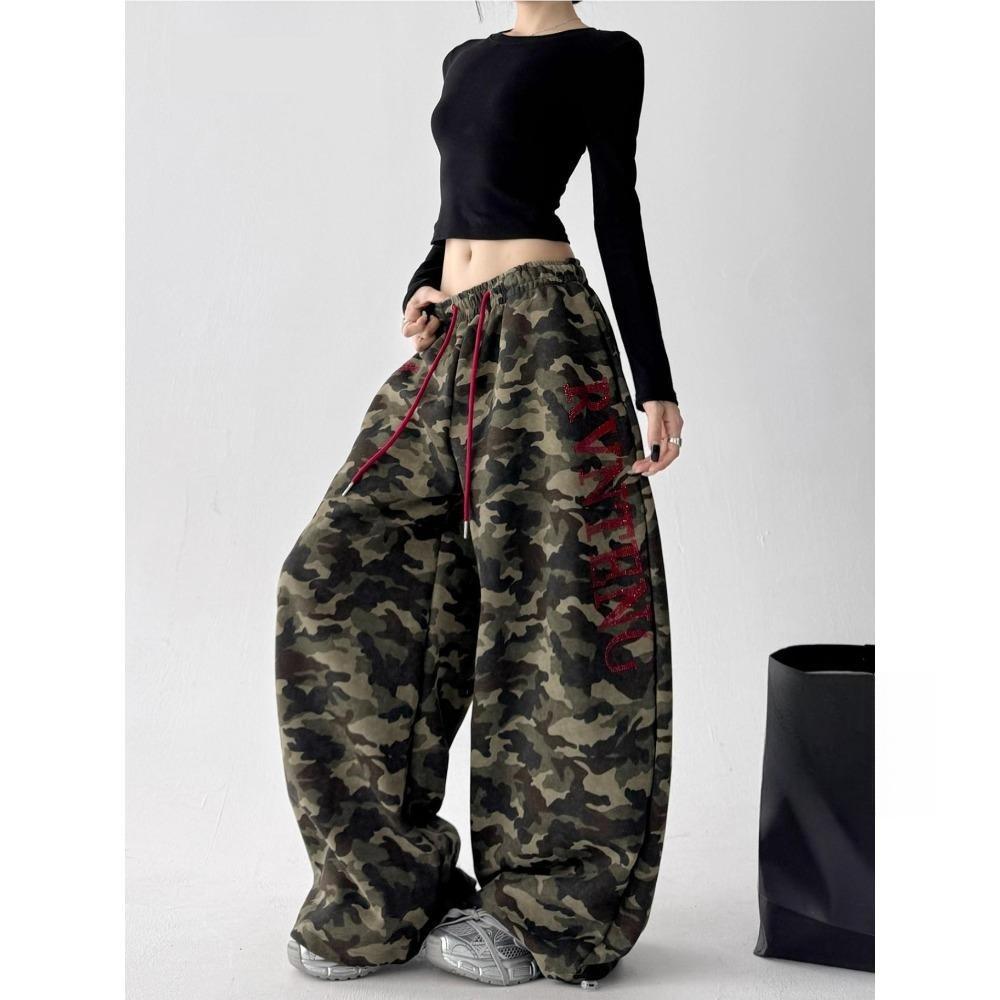 Camouflage overalls women s loose and thin versatile hip-hop trend dancing sweatpants pants Fashion inspired Sweatpants Camo Print Wide-leg Pants S