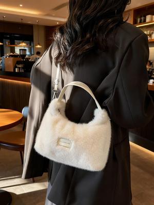 2025 Versatile Small Plush Bucket Bag: Furry, Hand-Held, Crossbody for Women - Perfect for Autumn and Winter