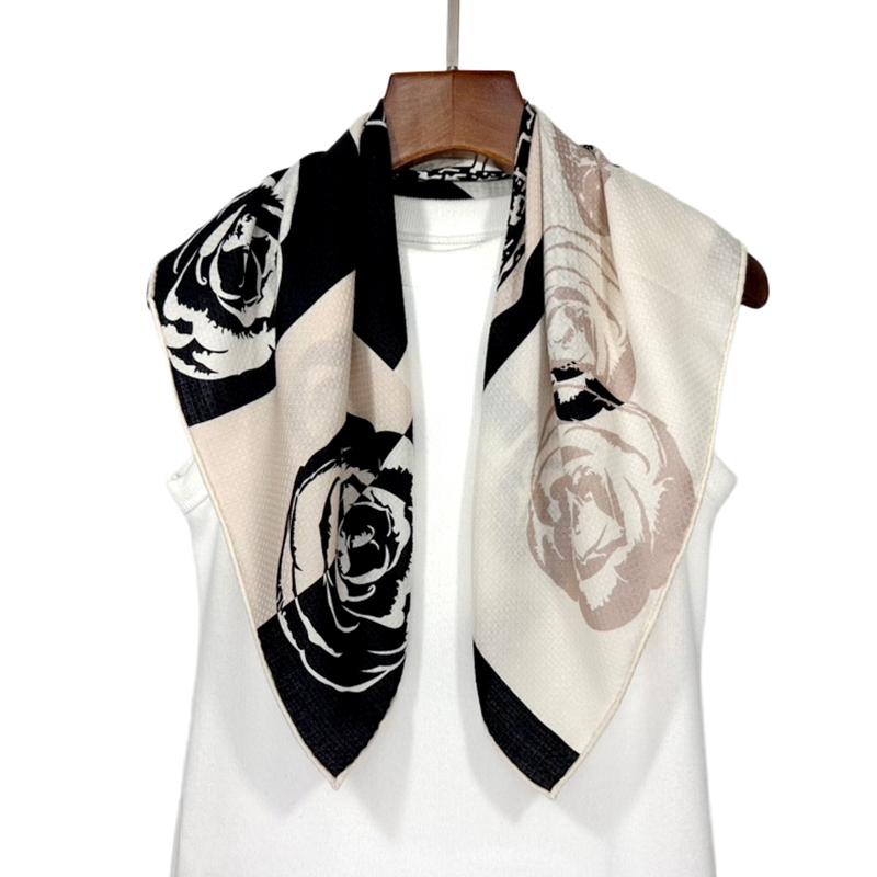1116 Autumn and Winter Silk Wool Silk Scarf Women's Fashion Versatile 61cm Medium Square Scarf High Sense Cold Silk Hair Shawl