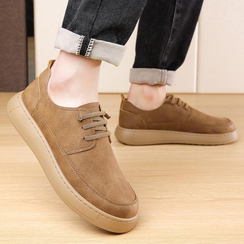 New Designer Lace Loafers for Men Retro Breathable High Quality Leather Shoes Man Fashion Casual Soft Sole Spring Autumn Shoes