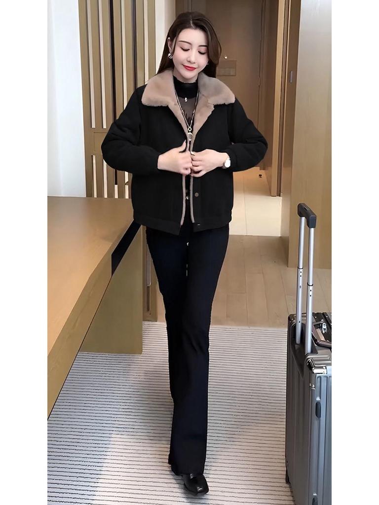 Jaqueta de Veludo Cotelê Feminina de Inverno: Forrado com Fleece, Quente, Fashion, Versátil, Corte Amplo, Emagrecedor, Cobre a Barriga, Estilo Maternidade.