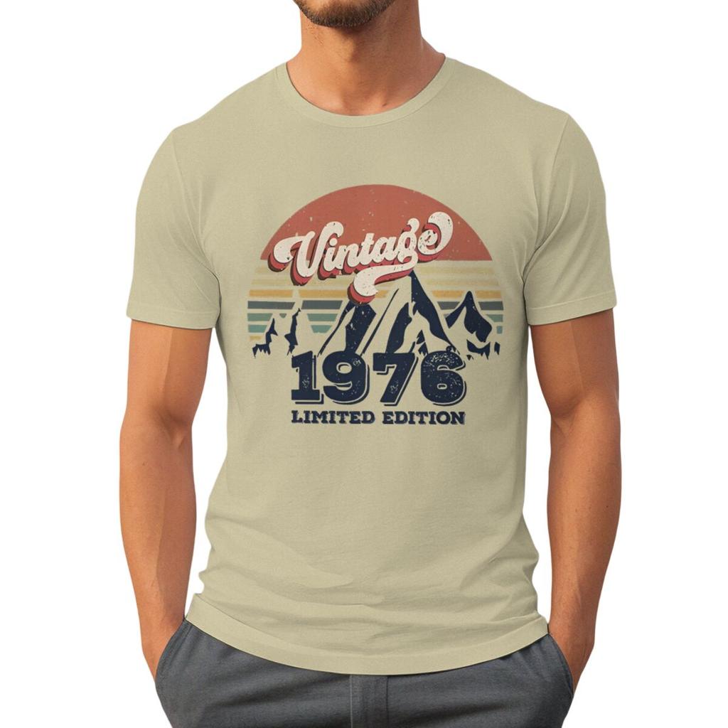Fashion Men's T-Shirt Vintage 1976 50 Years of Being Awesome Graphic Tee Fashion 50th Birthday Gift Women Tops