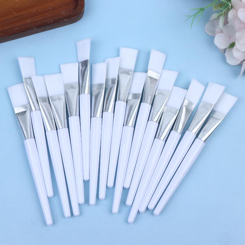 16 Facial Mask Brushes - Professional Cosmetics And Skin Care Tools, Soft Nylon Bristles, Plastic Handles A1
