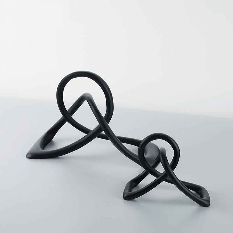 Resin Geometry Twist Knot Decorative Ornaments Black Twist Winding Sculpture Decorative Figurines Home Decoration Accessories
