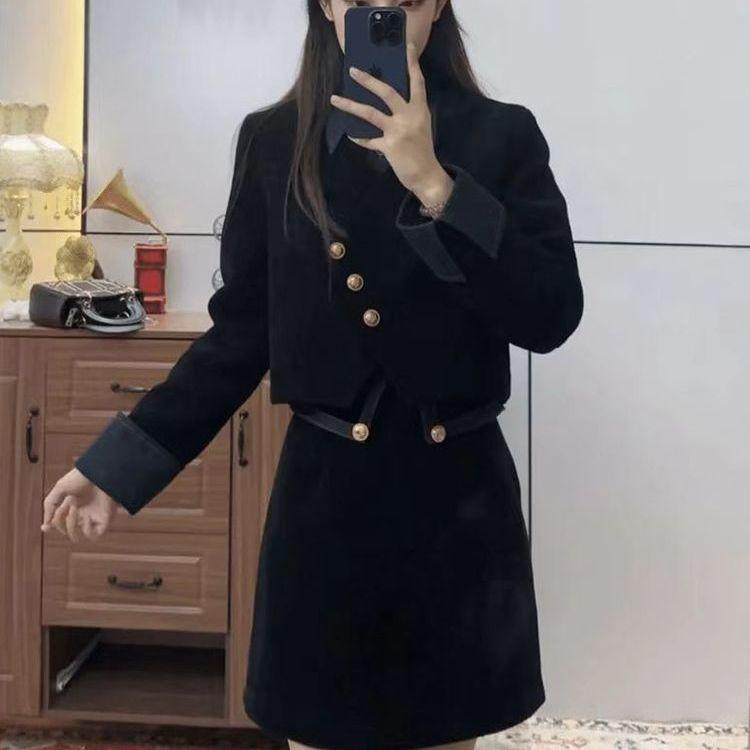 

2025 Spring Hepburn Style Plus Size Women s Slimming Top & Midi Skirt Set 2XL 140-160 jin