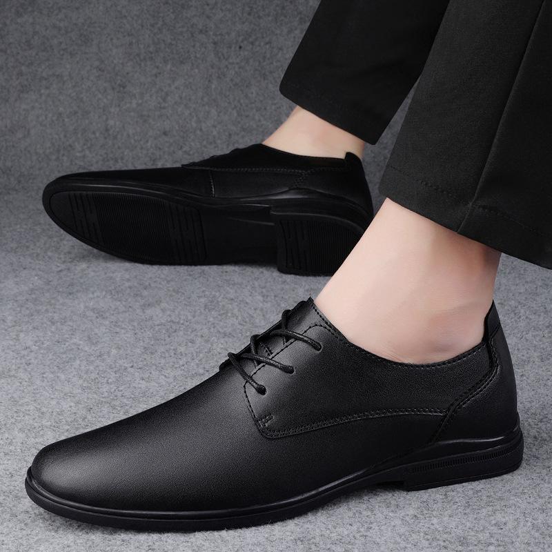

Мужская новая деловая кожаная обувь двухслойная воловья кожа мужская обувь натуральная кожа повседневная кожаная обувь удобная деловая обувь маленькая кожаная обувь 46 чёрный