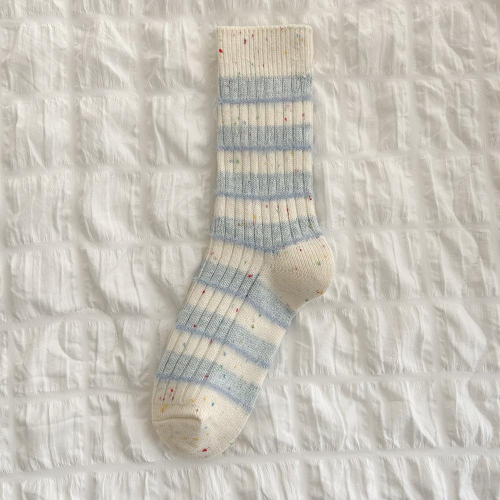 

Autumn and Winter Wool Socks, Women s Striped Antibacterial and Deodorizing Thickened Cotton Socks, Winter Thick-thread Mid-calf Socks, Damp 1 pair