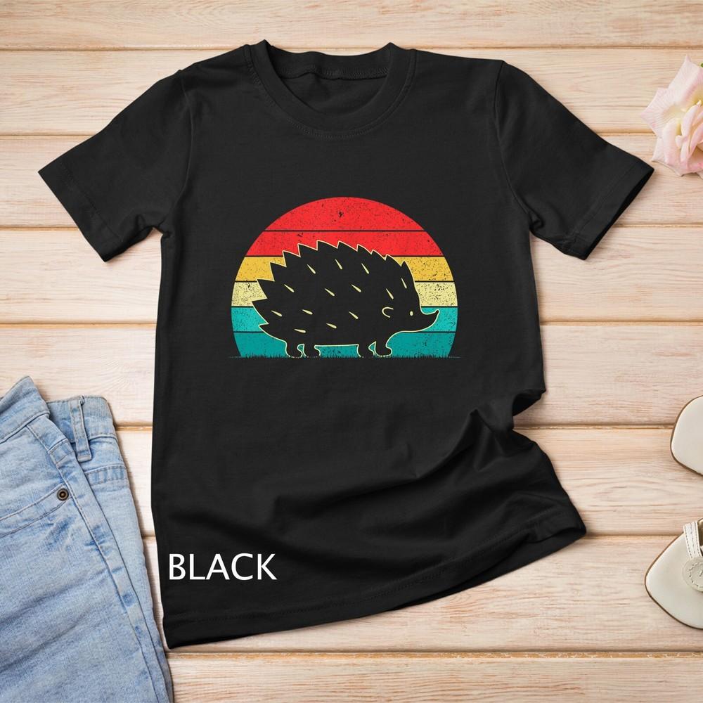 

Retro Sunset Hedgehogs Vintage Hedgehog Lover Unisex T-shirt M
