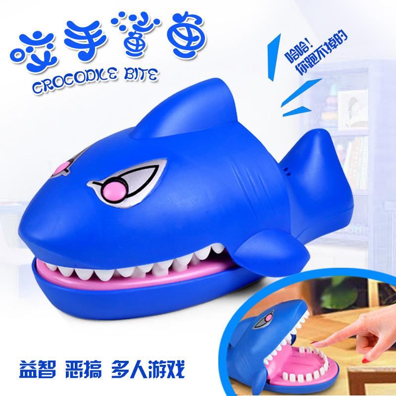 Decompression Crocodile Biting Finger Toy Vicious Dog Biting Hand Toy Shark Pirate Bucket Children Trickster Props