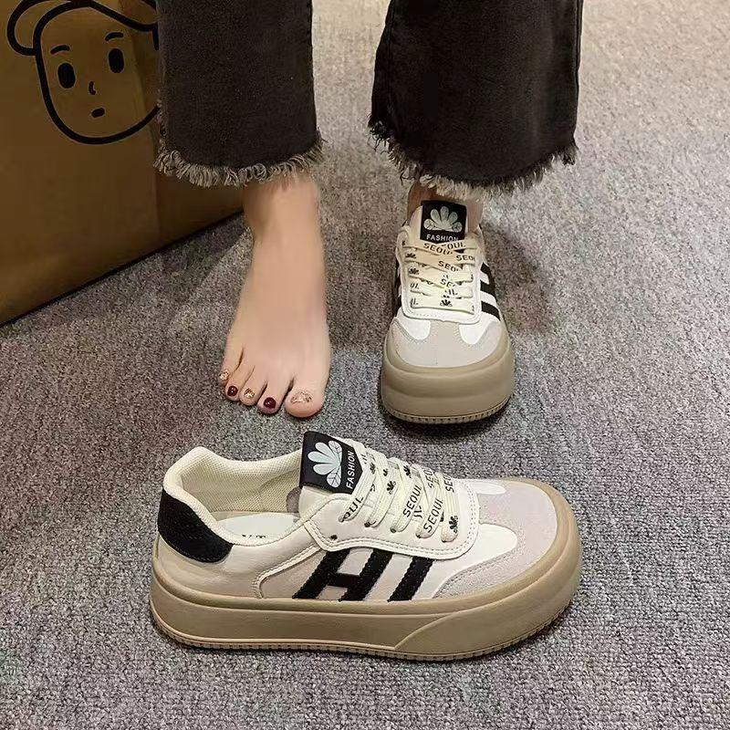Platform-soled Dexun women's shoes autumn new casual retro versatile sports board shoes new Chinese style