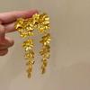 Ultra-sparkling zircon long tassel earrings, fashionable light luxury high-end earrings, niche temperament, versatile earrings wholesale for women