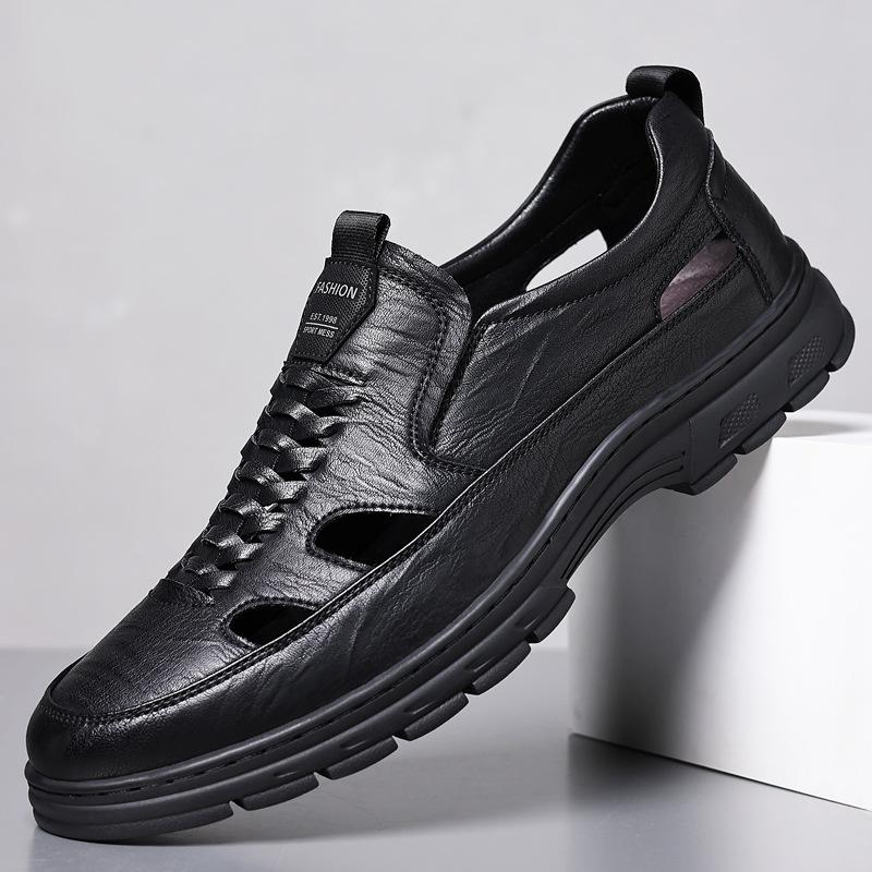 

2024 летние новые мужские повседневные кожаные туфли мужские туфли для пап среднего возраста с мягкой подошвой полые дышащие кожаные сандалии 1356 44 чёрный