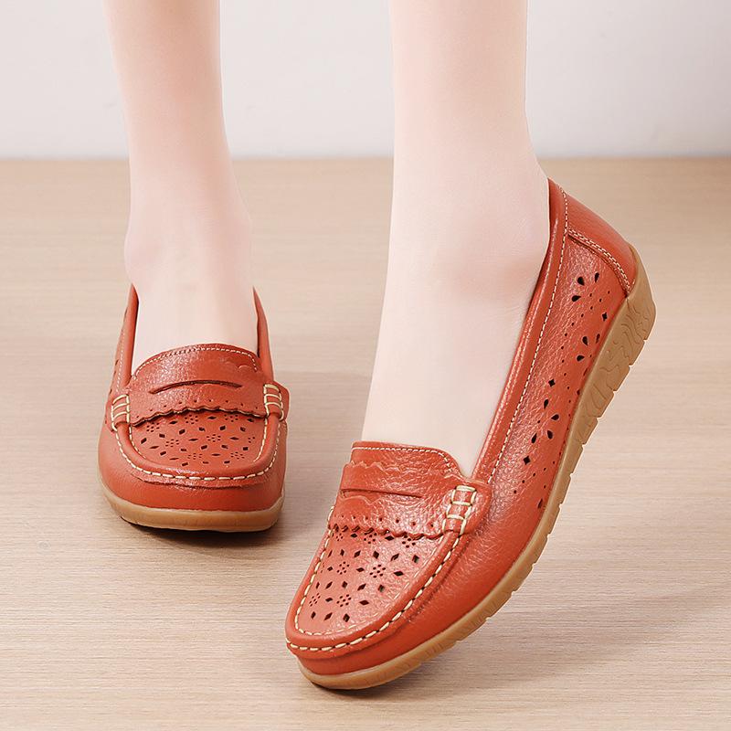 Spring new hollowed-out leather shoes medium and old women's single shoes, female real soft-soled wedges