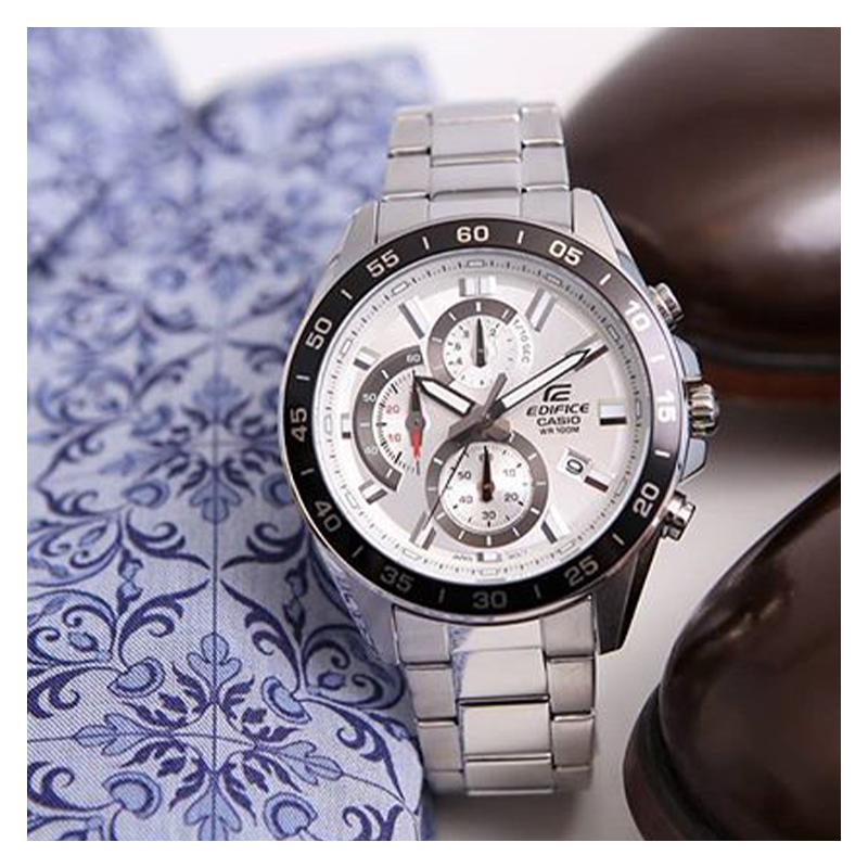 Casio EDIFICE Classic Casual Fashion Quartz Movement Stainless Steel Strap Japanese and Korean Watch Men's Watch Silver Dial EFV-550D-7AV
