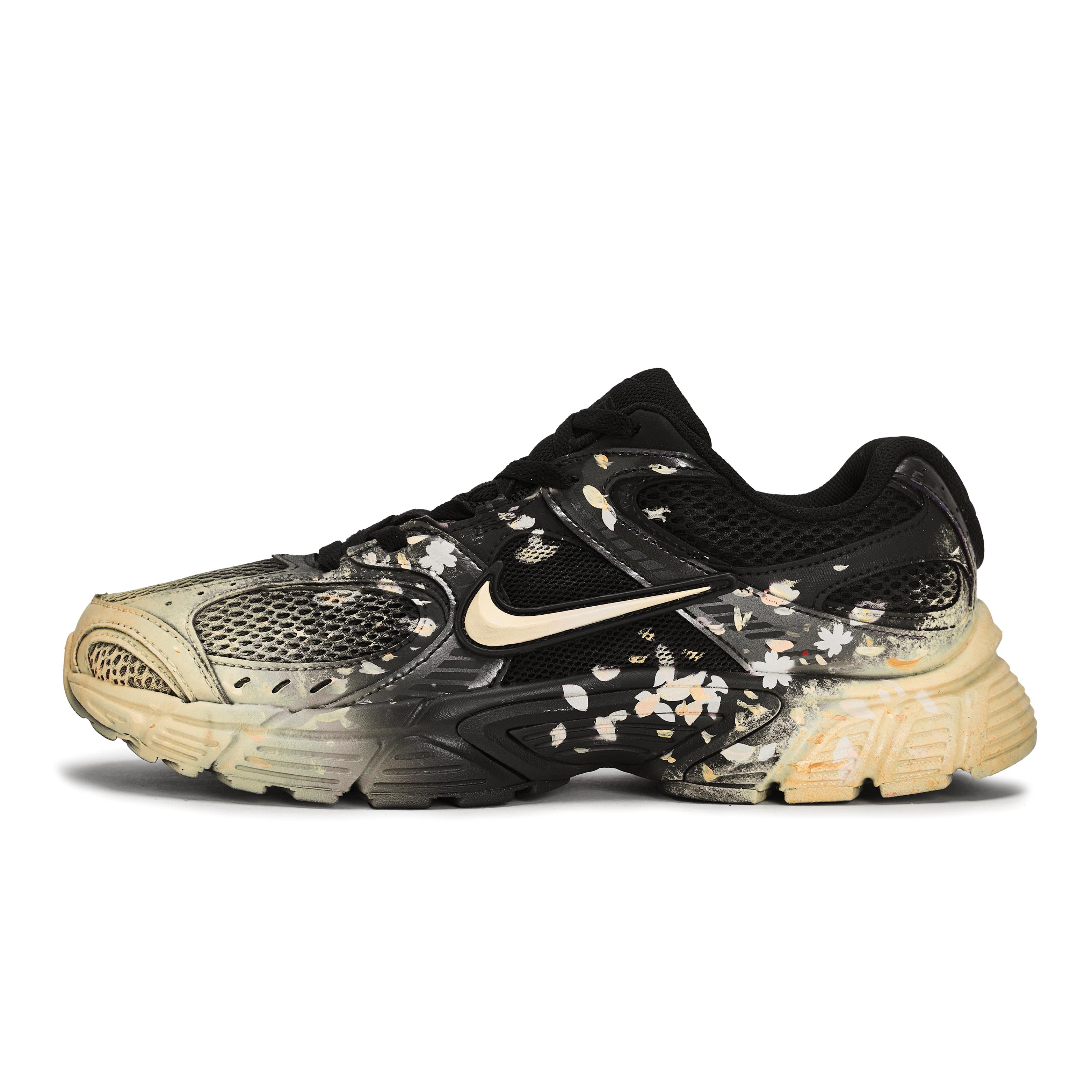 

Nike V5 RNR Abrasion Resistant Low top Running Shoes Unisex Black Yellow HJ5228-001(TeamR-) 42.5