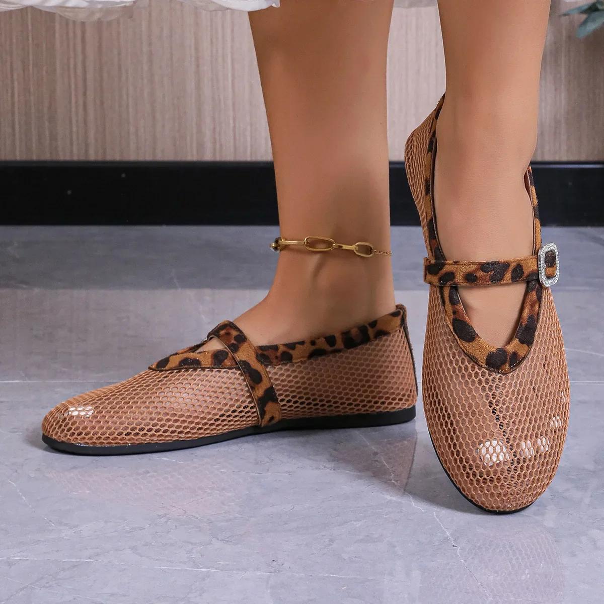

Fashion Leopard Women Sandals Beach Shoes Comfort Retro Female Flat Shoes Summer Mesh Hollow Sandals Women Flats Shallow Flat Shoes 36 леопард друку кольору