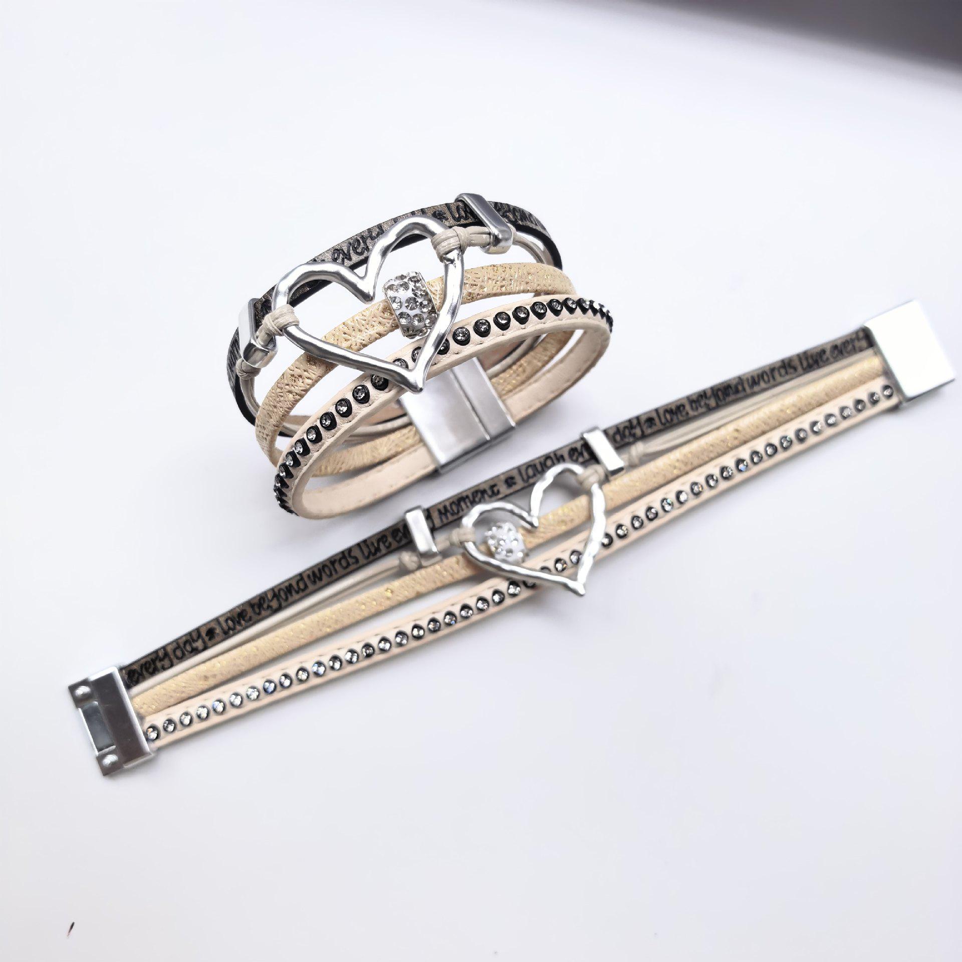 Trendy Heart Bracelet: Hippie Wanderer, Sweet Cool Punk Retro Style