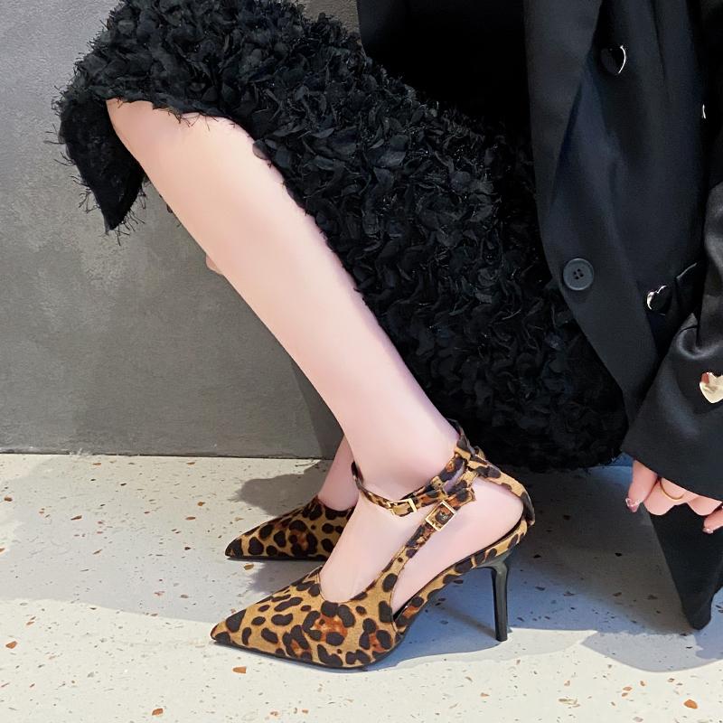 Baotou Shallow Mouth Leopard Print Sandals Summer New Pointed Toe One-band Anti-slip Wear-resistant High Heels