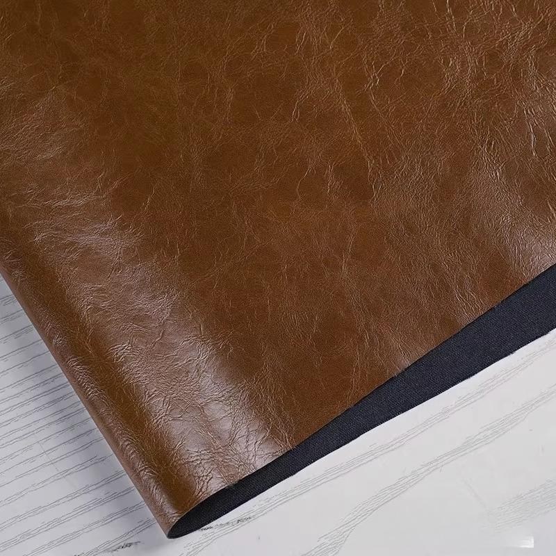 100x138cm PU Deri Kumaş Parlak Yumuşak Deri Yağlı Mumlu Deri Tasarımcı Su Geçirmez Kendin Yap Dikiş Ceket Pantolon Trend Giysiler İçin