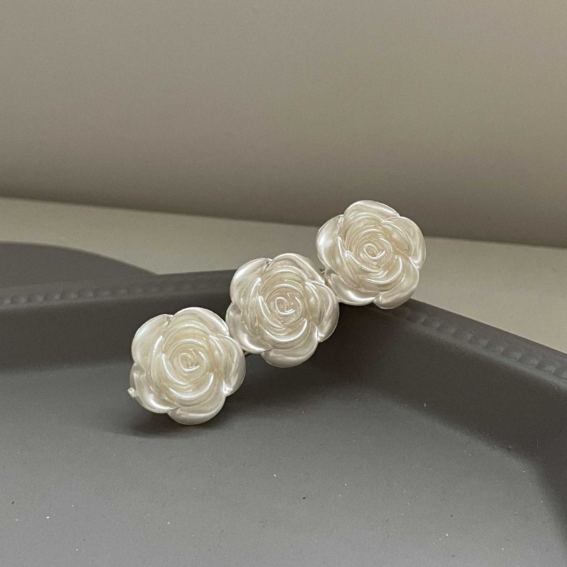 

Retro Floral Hair Clip Barrette - Elegant, Versatile, and Trendy Hair Accessory for 2022