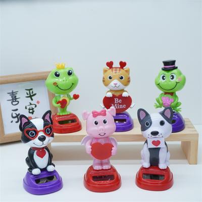 Heiße Auto-Schmuckstücke Solar Automatisch Schwingende Hunde Figur Tierpuppe Spielzeug Frosch Miniatur Feiertagsgeschenke Kreative Innendekoration
