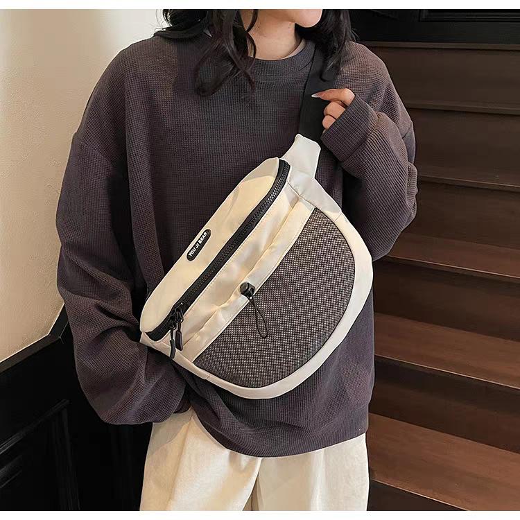 

Bag Women Simple Niche Cross-body Ins Korean Casual Large-capacity All-matching Chest 31x9x22 off білий колір