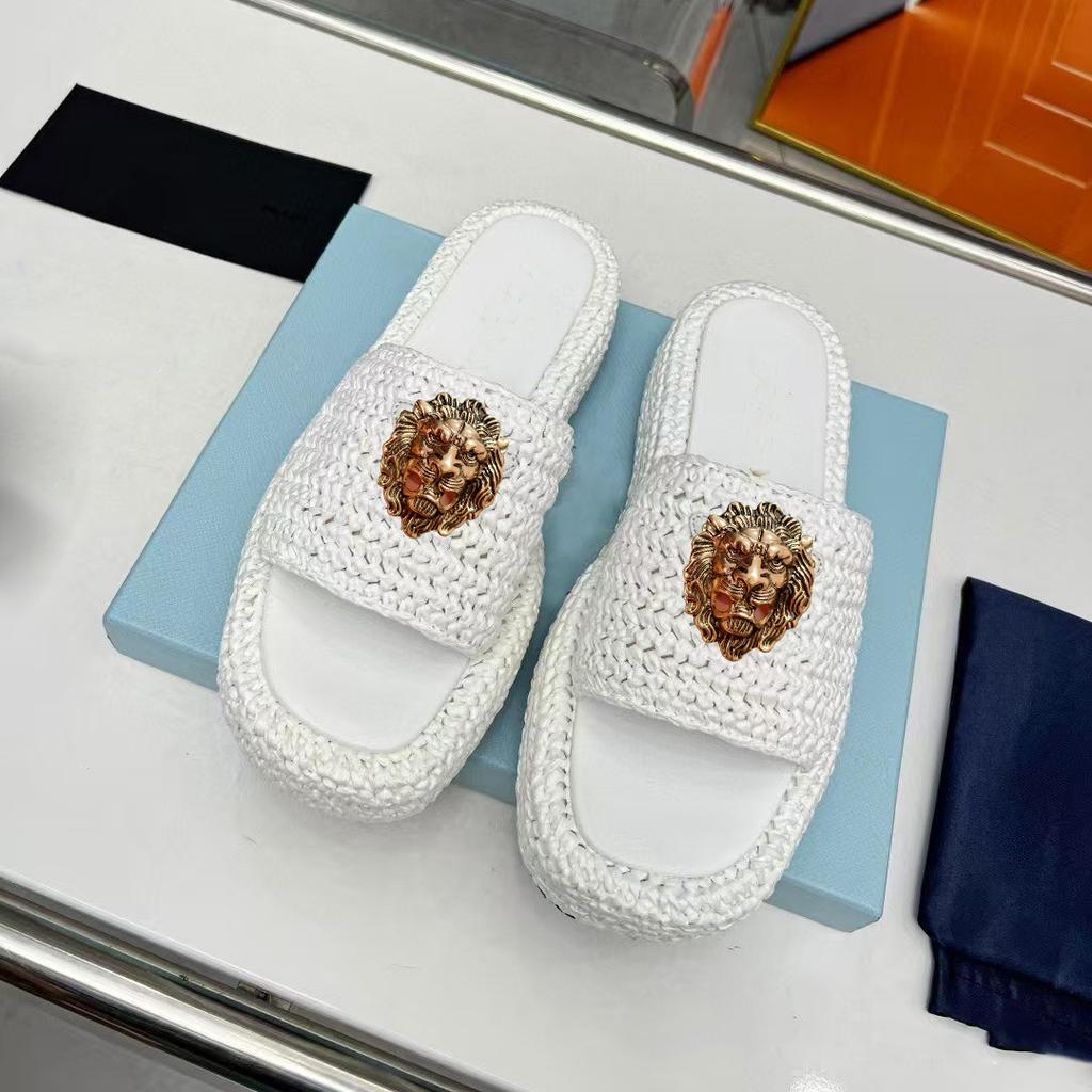 Fashion Handmade Knitted Thick Bottom Slippers Women's Casual Fashionable Outerwear Rubber Outsole 2025 Summer Best Seller Slippers34-42