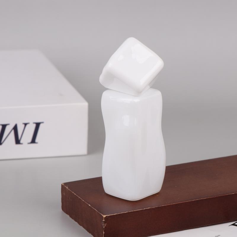 1 ks 30ml plnitelná lahvička na parfémový sprej skleněná prázdná přenosná lahvička na parfém pro ženy makronková nádobka na hydrataci make-upu