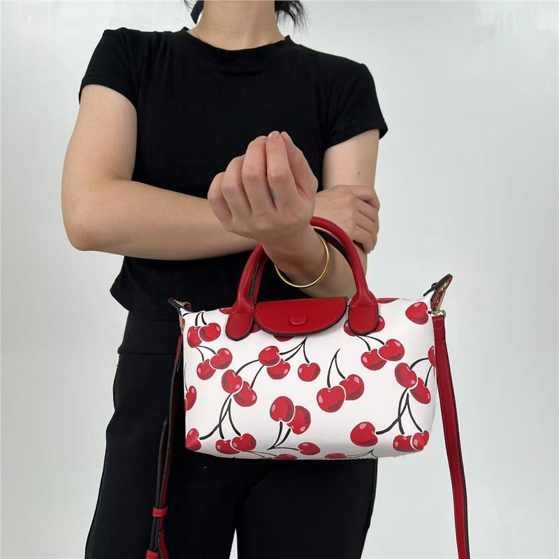 Ladies Sweet And Cute Cherry Handbag Personalized Chic Soft Leather Shoulder Bag