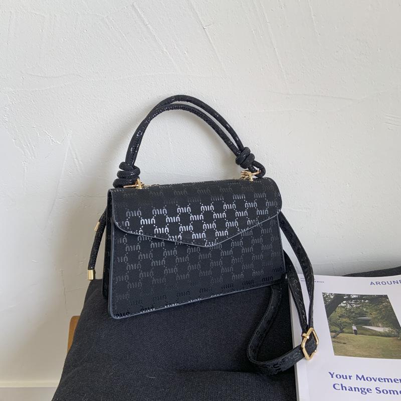 Popular bags women's new high-value niche embossed armpit bags casual versatile messenger women's bags