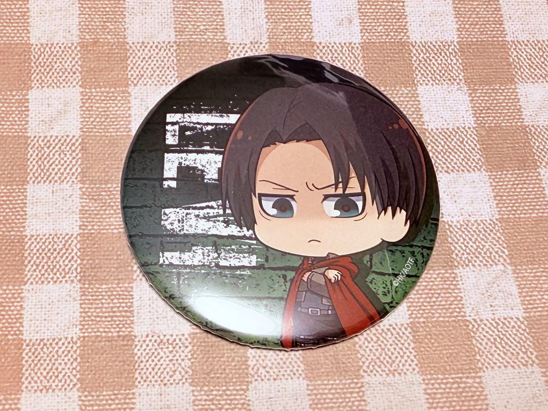

[USED] Attack on Titan Captain Levi 65mm Can Badge Dark Version Mini Character