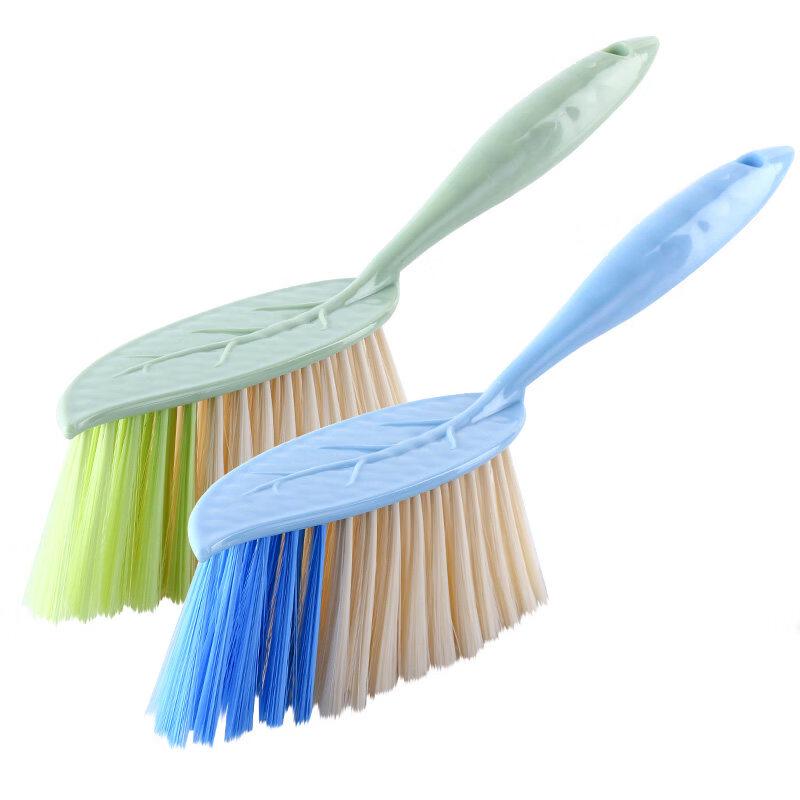 Xiehe Leaf Design Soft Bristle Cleaning Brush