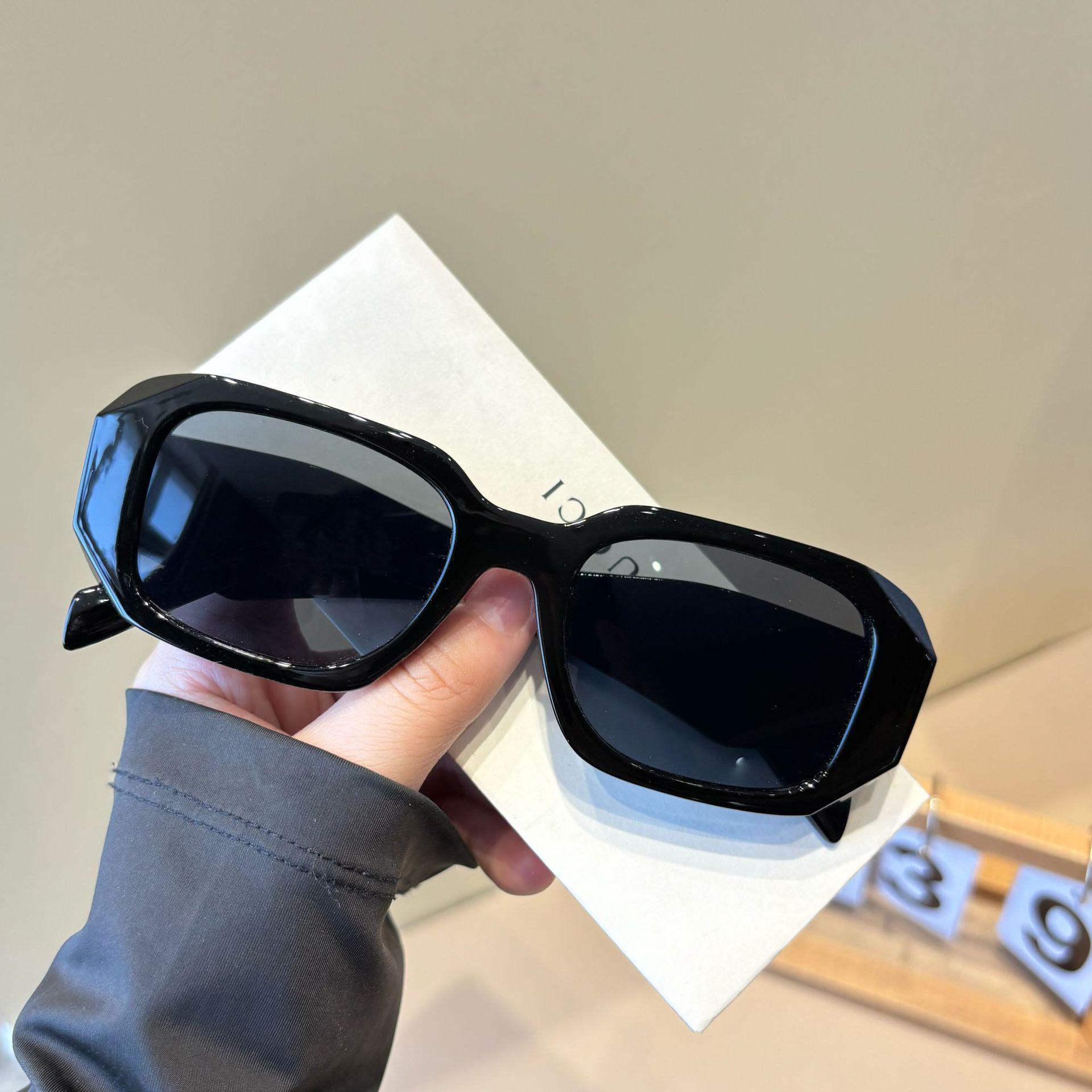 Квадратные солнцезащитные очки в винтажном стиле: Модные солнцезащитные очки для женщин