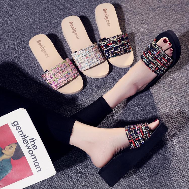 

New fashion one-word drag rainbow strip woven slope heel cool slippers, wearing trendy women s summer casual comfortable beach shoes 40