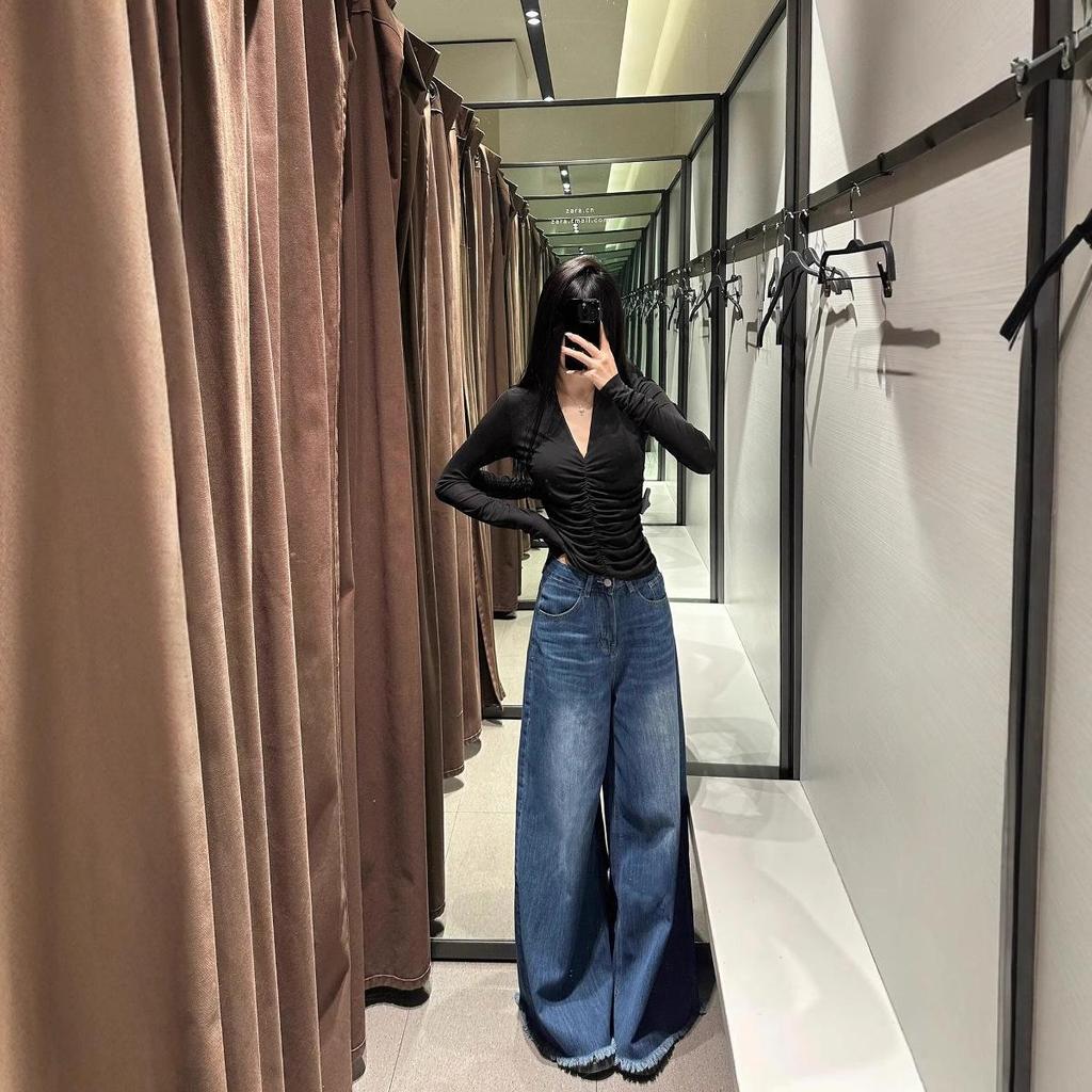 Women's Retro Black & Gray High Waist Wide-Leg Jeans - Slimming, Raw Hem, Floor-Length, Small Size