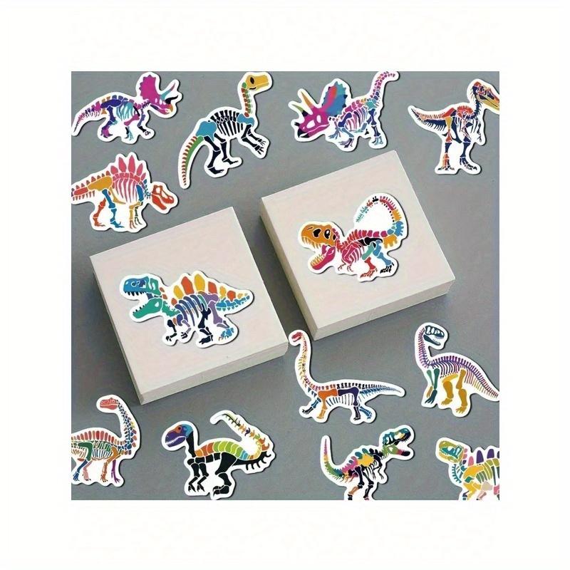 

50 шт. Красочные мультяшные наклейки с динозаврами - Идеально подходят для DIY-проектов на багаже, блокнотах, бутылках для воды, чехлах для телефонов, гитарах и многом другом! разноцветный