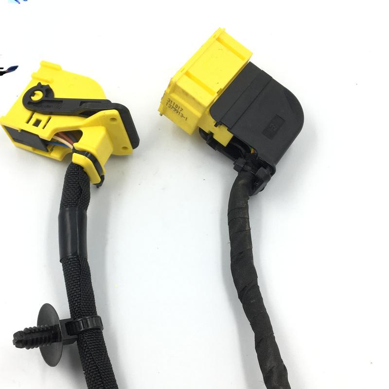 1pcs For PEUGEOT 508/3008/308S/408/4008 Citroën C5 C4 C4L Seat Master Harness Plug