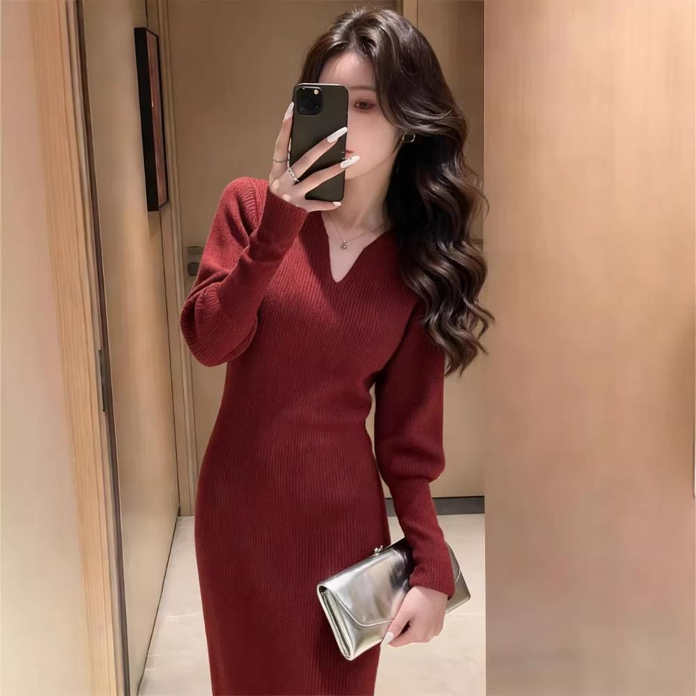 European Style 2026 Red Knit Sweater Dress with Coat Layer for Women - Autumn/Winter Collection