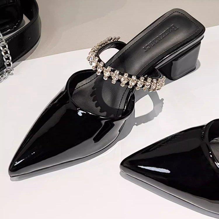 

Fairy Gentle Wind Diamond 2025 Summer New Pointed Baotou Sandals Women Wear Muller Slippers Women 35 чёрный