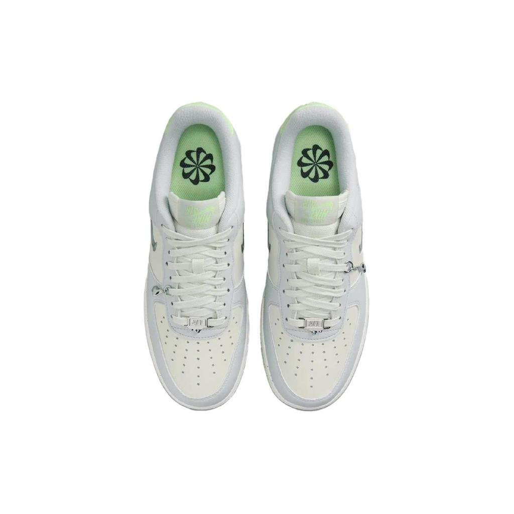 Nike Air Force 1 07 Next Nature SE Sea Glass Damen Sneaker Creme Hell-Silber Sail FN8540-001