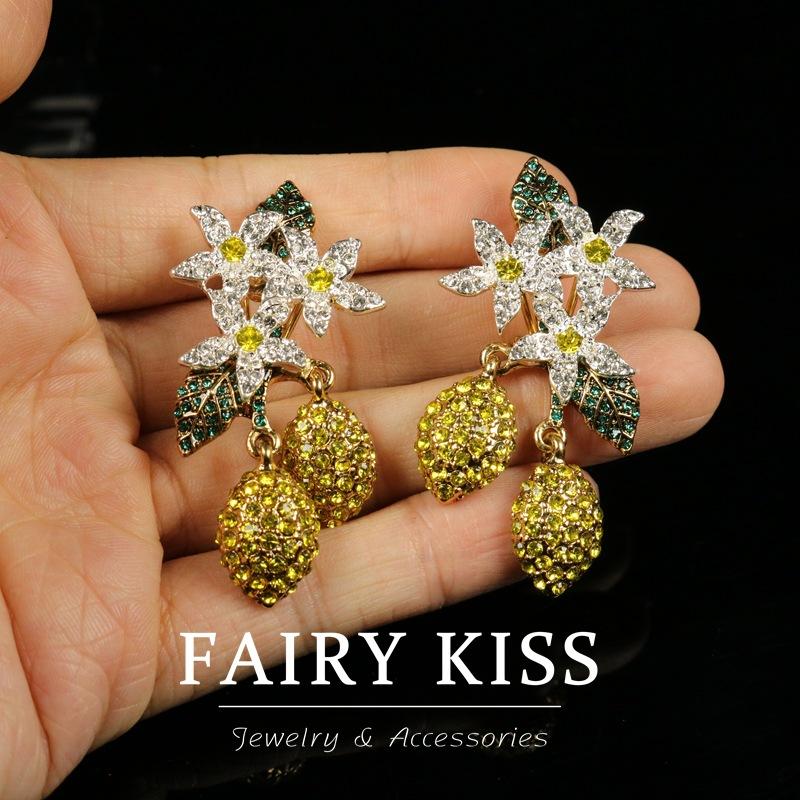 Fashion Flower Water Drop Inlaid with Diamond Earrings, Women's High-end Versatile Earrings 925 Silver Needles