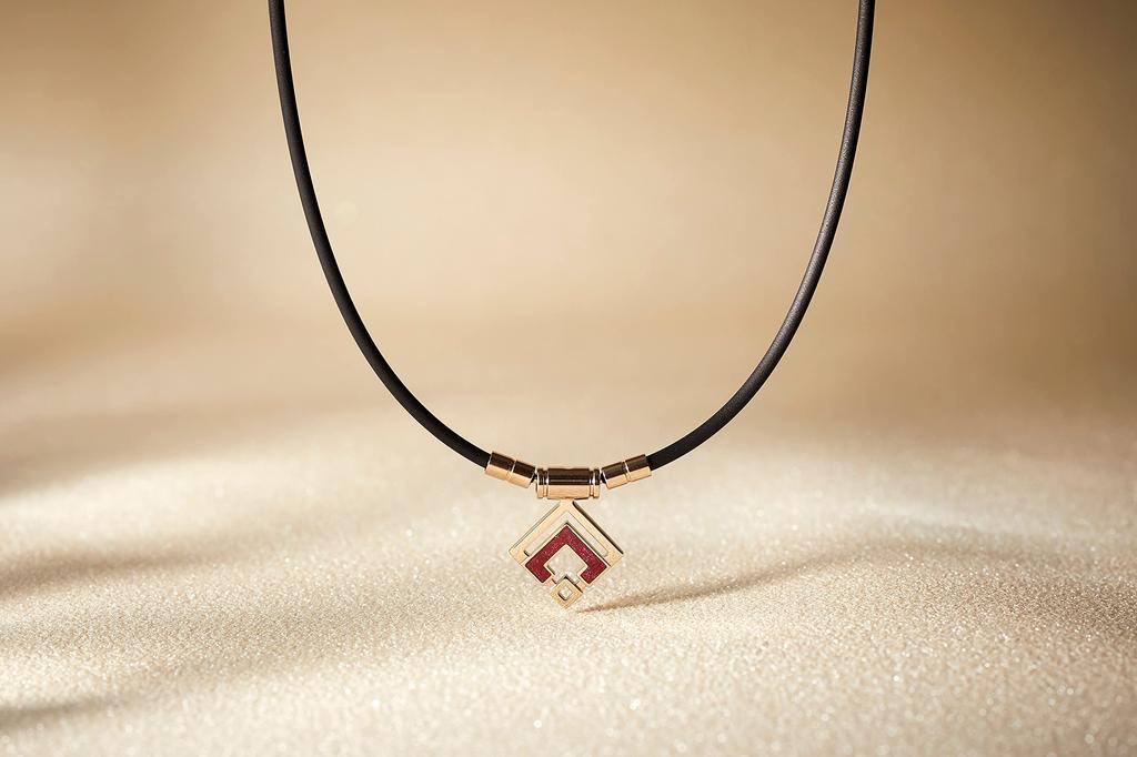 Colantotte Men's and Women's TAO Necklace Slim ARANmini CPGD Red Lame M ABARO02M