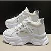 Sneakersy Damskie Casual Białe Buty 6CM Moda Zwiększające Wysokość Gruba Podeszwa Wiosenne Platformy Skórzane Damskie Chunky Sneakers